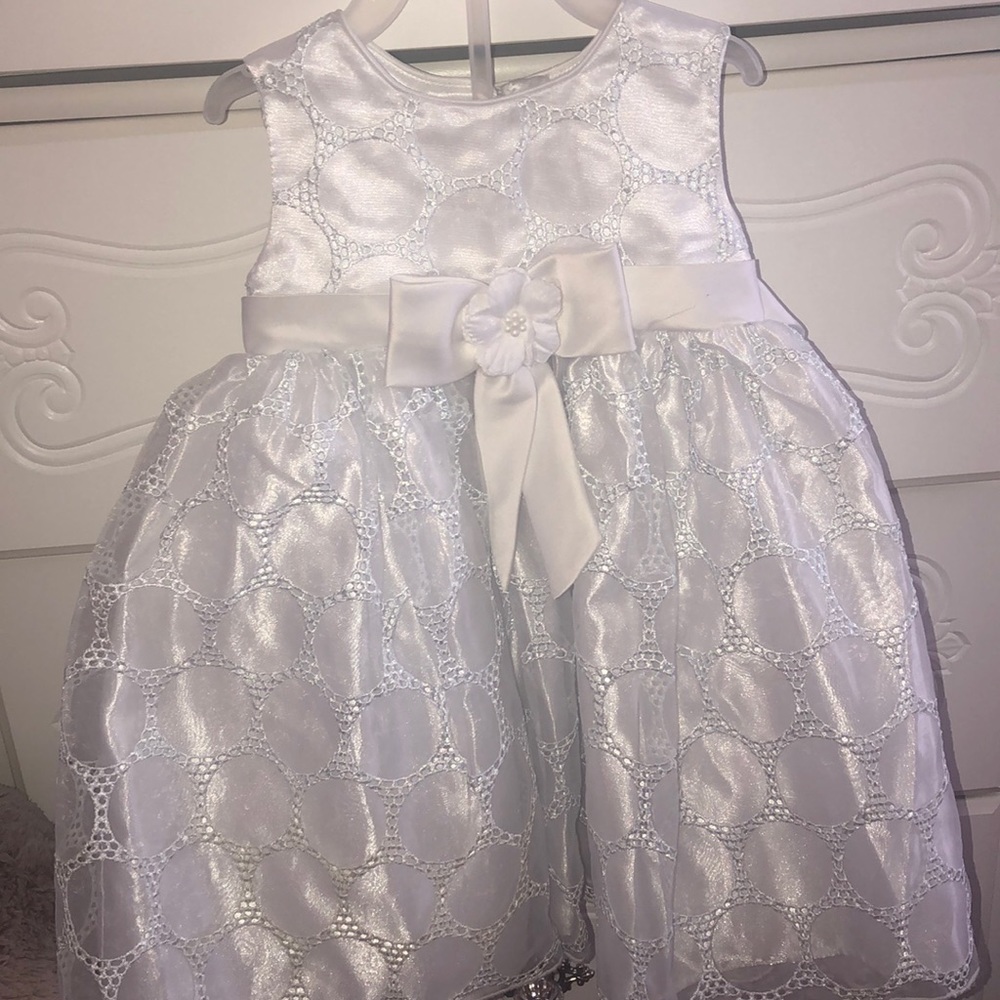 White American Princess worn once